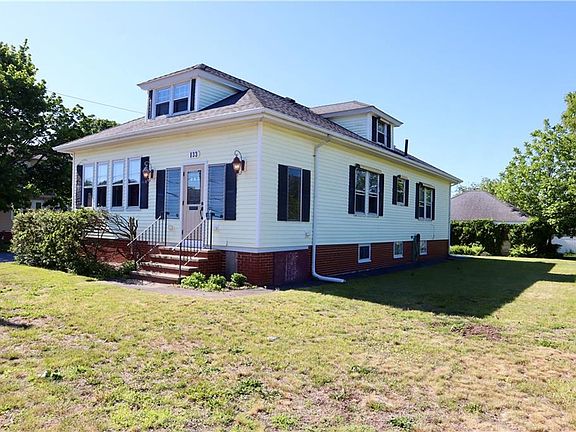 2nd image of 133 Wampanoag Trl
