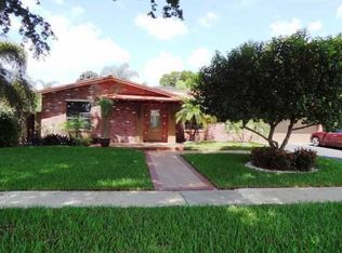 1061 SW 67th Ter, Plantation, FL 33317