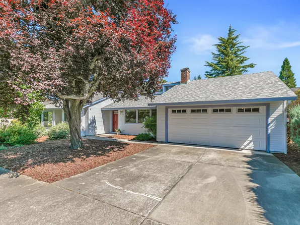 3559 Michael Park Dr, Medford, OR 97504