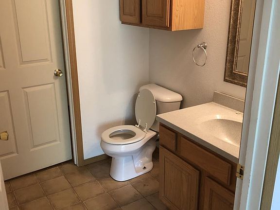 LC230B - Bathroom_10022019