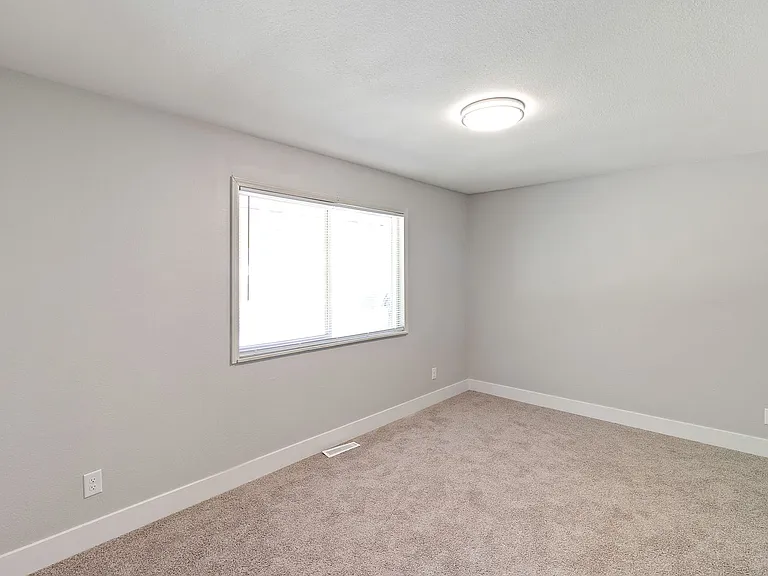 Timber Ridge Apartments (Timber Ridge 64 LLC) — Photo 33