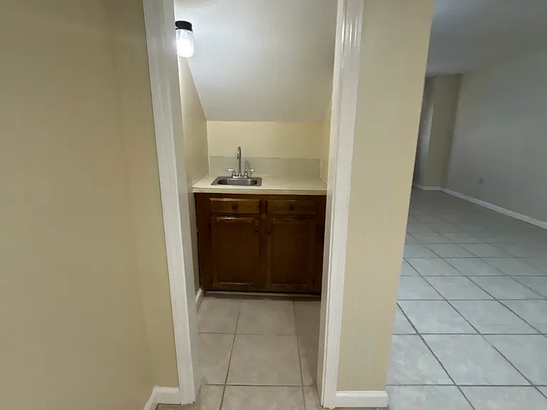558 S Flannery Rd #B — Photo 8
