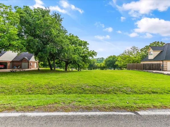 8820 Ravenswood Rd, Granbury, TX 76049