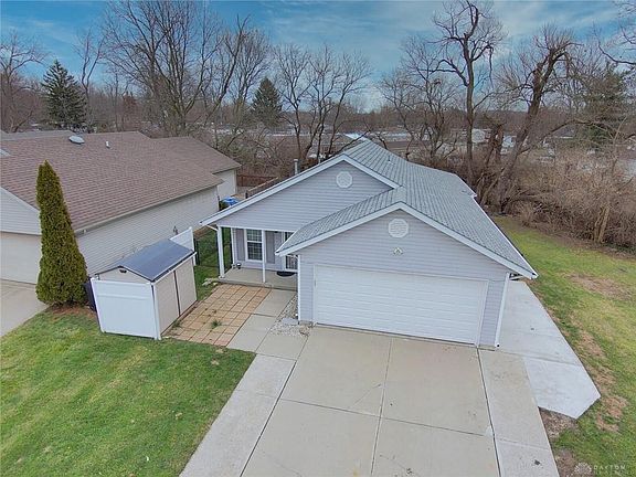3rd image of 2025 Monarch Dr