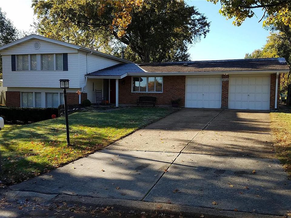 1st image of 5018 Foxdale Dr