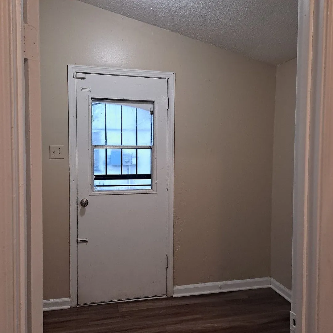 Welcome to 3911 Ajanders Drive! — Photo 3