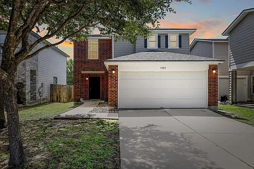 5525 Victory Gallop Dr Photo 1