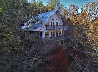 908 Lower Panther Creek Rd, Almond, NC 28702