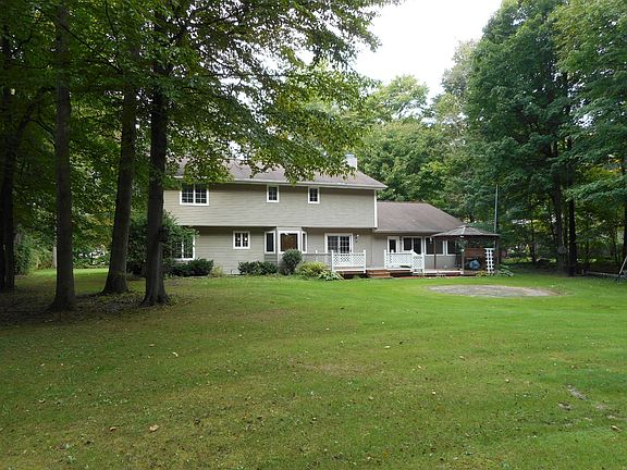 2nd image of 8411 Herbert St