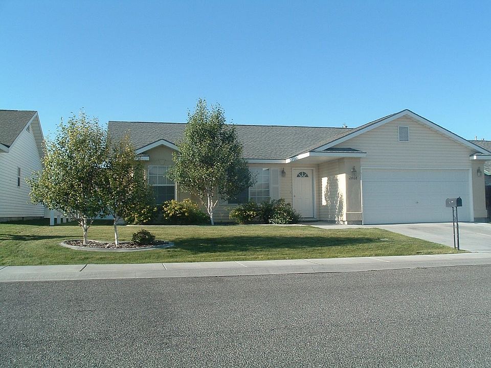1st image of 2468 Paintbrush Dr
