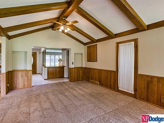 4th image of 5616 Oak Hills Dr