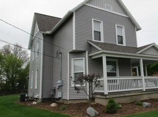 714 Four Mile Rd NW #1, Comstock Park, MI 49321