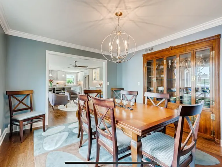 215 W Lake Shore Dr — Photo 12