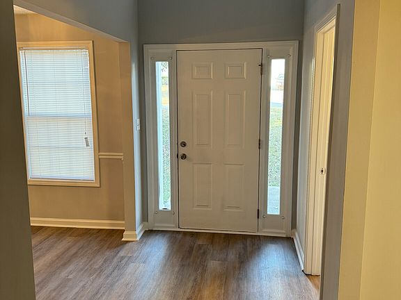 5th image of 3033 Winding Grove Dr