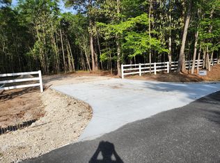 5863 Miley Hill Rd, Ravenel, SC 29470