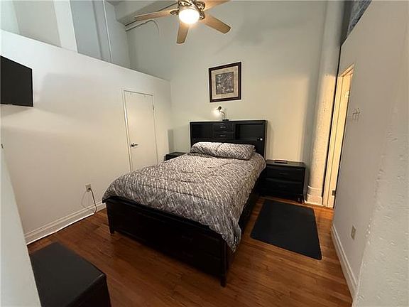 5th image of 920 Poeyfarre St APT 231