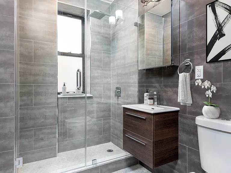 921 Washington Ave #385 — Photo 5