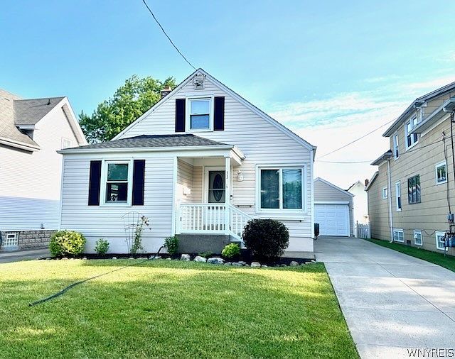 1st image of 33 Linwood Ave