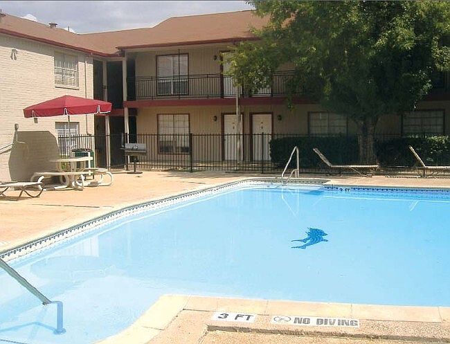 2nd image of 8438 Quail Creek Dr APT 606