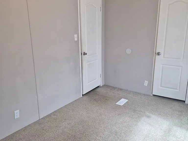 4951 Hickory Valley Rd — Photo 16