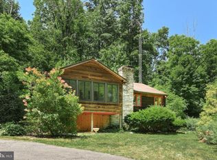 8228 Fishel Creek Rd, Seven Valleys, PA 17360