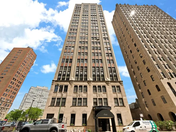 1640 E 50th St APT 16A, Chicago, IL 60615