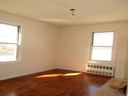 4th image of 7143 Central Ave #1L
