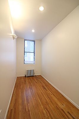 5th image of 442 W 45th St #4FE