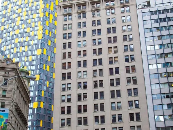 3 Hanover Square image 11 of 13