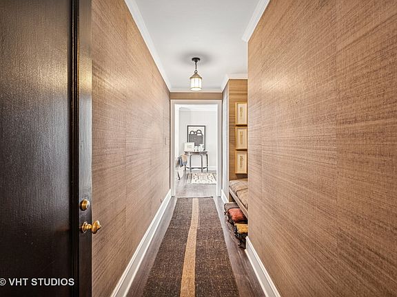 3rd image of 1120 N Lake Shore Dr #8C