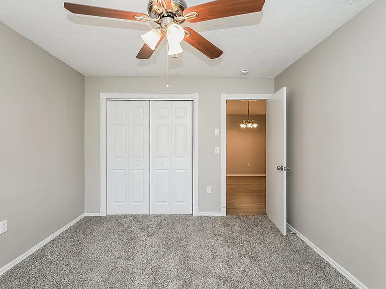 13403 Woodward Dr — Photo 13