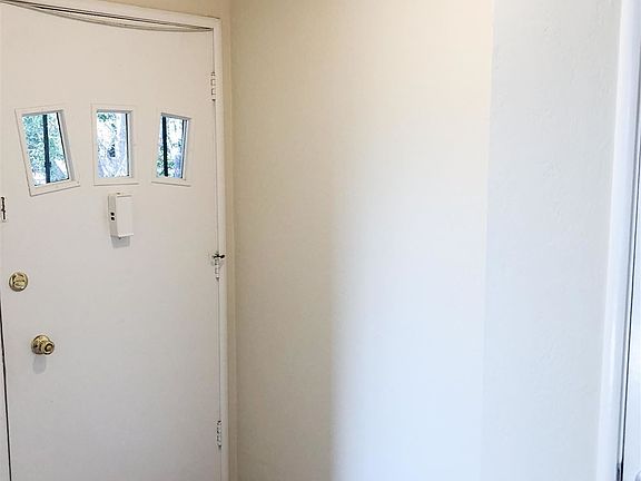 4th image of 3538 Alden Way APT 3