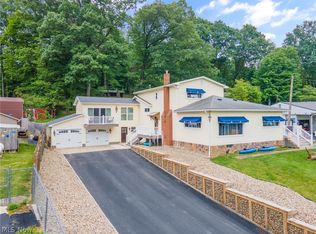32028 Parkview Rd, Hanoverton, OH 44423