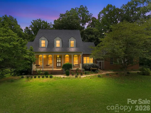 465 Baymount Dr, Salisbury, NC 28144