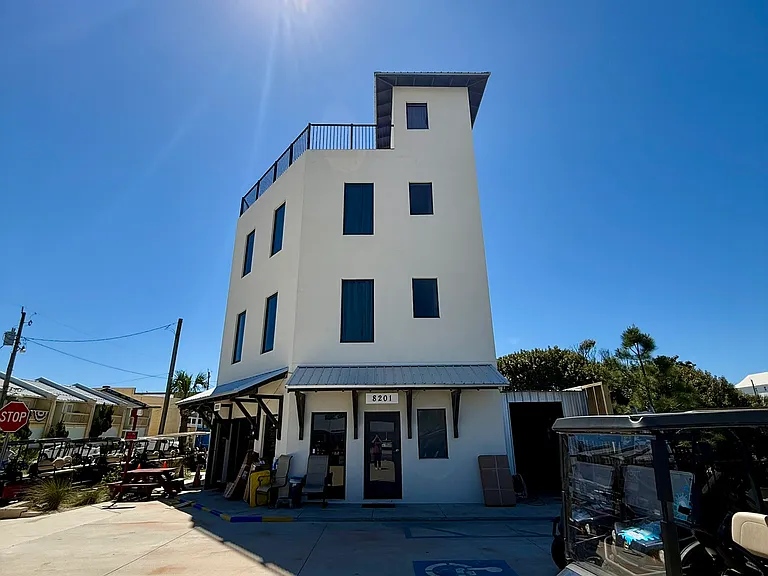 8201 Thomas Dr #201 — Photo 12