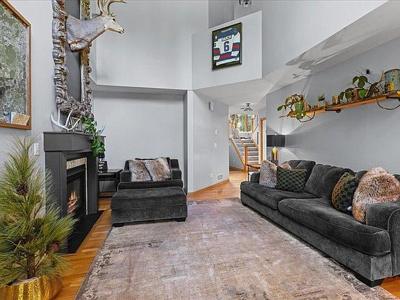 4th image of 10471B Shady Ln