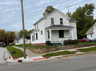 216 K St, La Porte, IN 46350