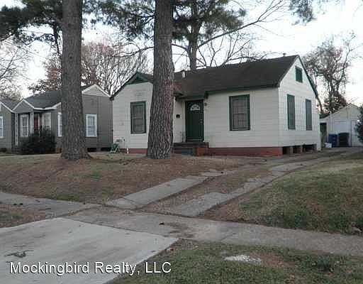 1st image of 229 E Ratcliff St