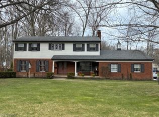 317 Verdant Ln, Canfield, OH 44406