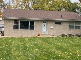 117 Eastview Dr, Normal, IL 61761