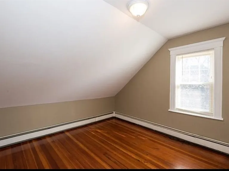 26-28 Salem St #3 — Photo 10