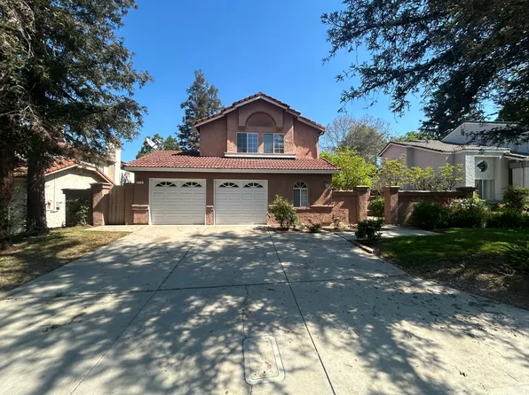 974 E Buckhill Rd, Fresno, CA 93720