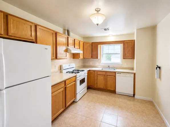 89 Highland Ave, Newark, NJ