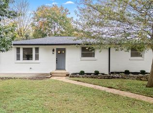 2702 Donna Hill Dr, Nashville, TN 37214