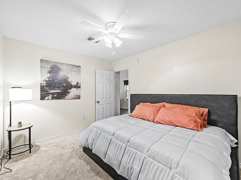 8551 Wilburn Cv — Photo 17