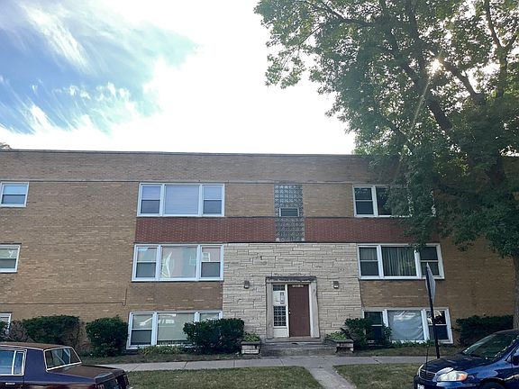 2nd image of 7327 S Kingston Ave APT 2
