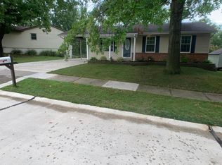 664 Greenhurst Ct, Fenton, MO