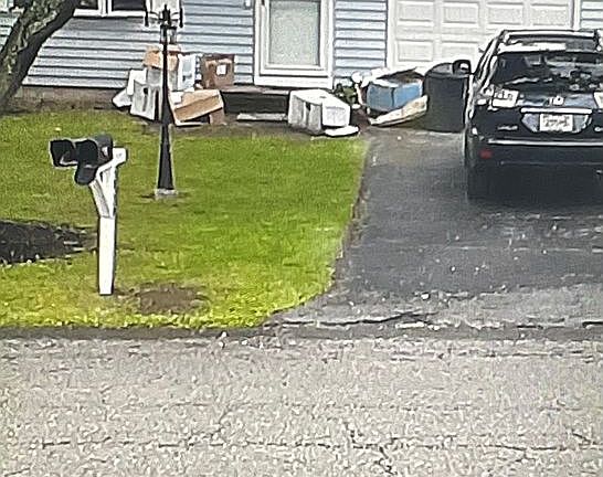 5th image of 5979 Pony Ln