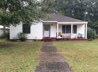 303 S Carney St, Atmore, AL 36502