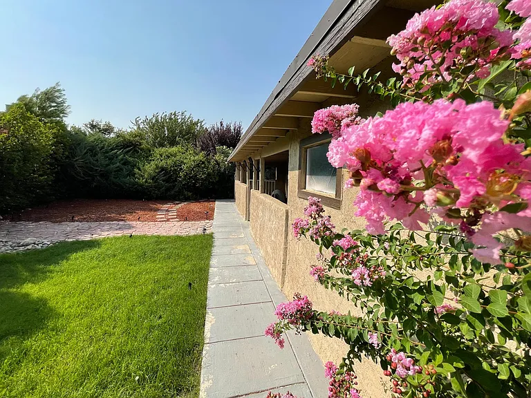 13980 Driftwood Dr — Photo 30